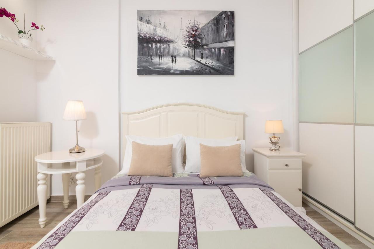 F & B Collection - Flat For 4 Apartman Szaloniki Kültér fotó