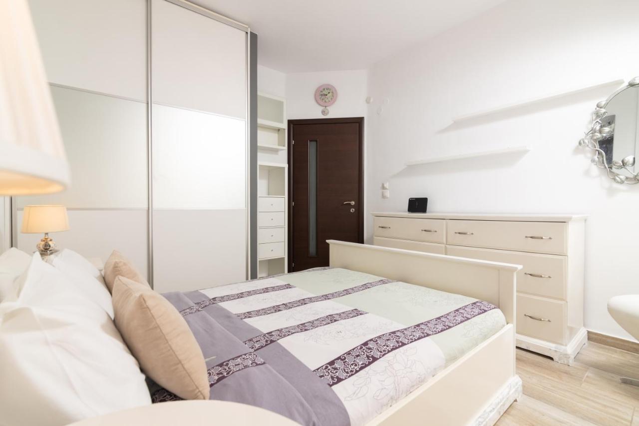 F & B Collection - Flat For 4 Apartman Szaloniki Kültér fotó